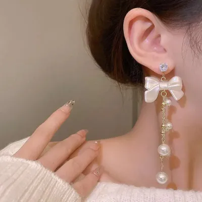 Zircon White Bow Pearl Long Earrings